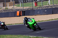 brands-hatch-photographs;brands-no-limits-trackday;cadwell-trackday-photographs;enduro-digital-images;event-digital-images;eventdigitalimages;no-limits-trackdays;peter-wileman-photography;racing-digital-images;trackday-digital-images;trackday-photos
